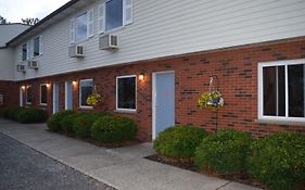 Attican Motel - Attica - Batavia - Warsaw - Darien Lake